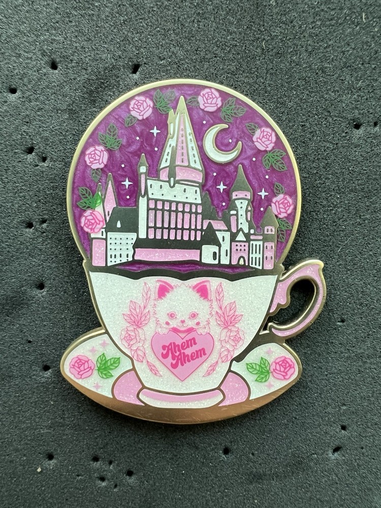 Harry Potter FANTASY Pin Laserbrain Teacup Dolores Umbridge LE 225