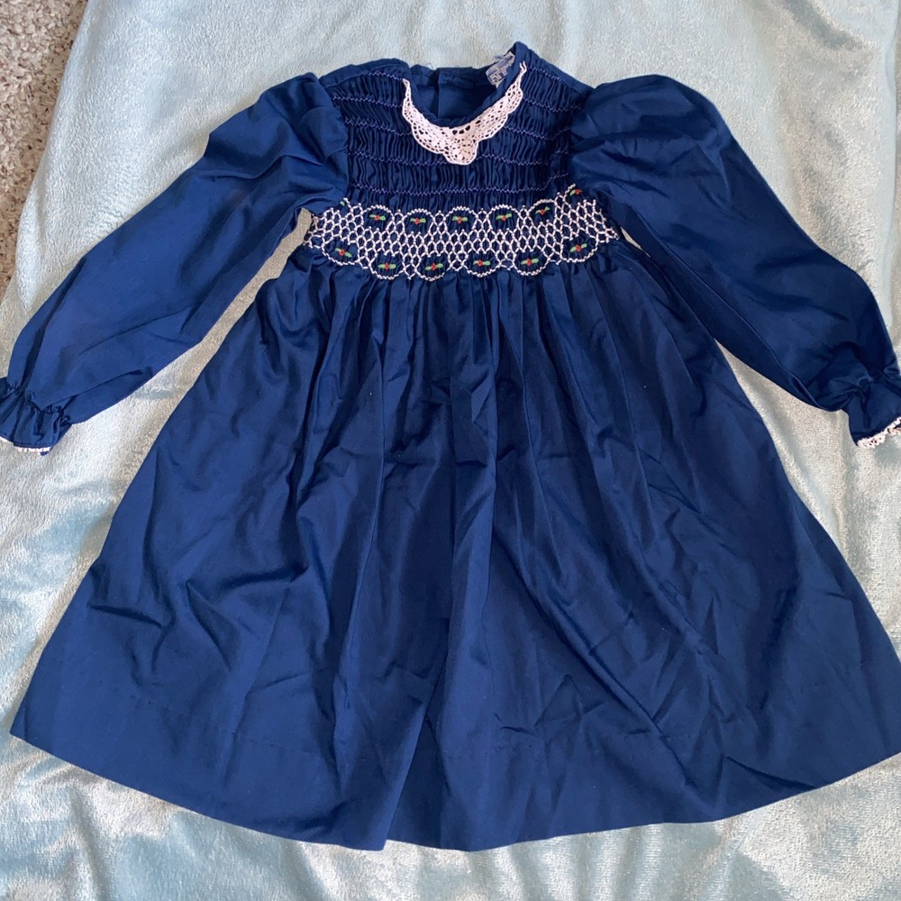 VTG Polly Flinders Hand Smocked Embroidered Dress Long Sleeve sz 5