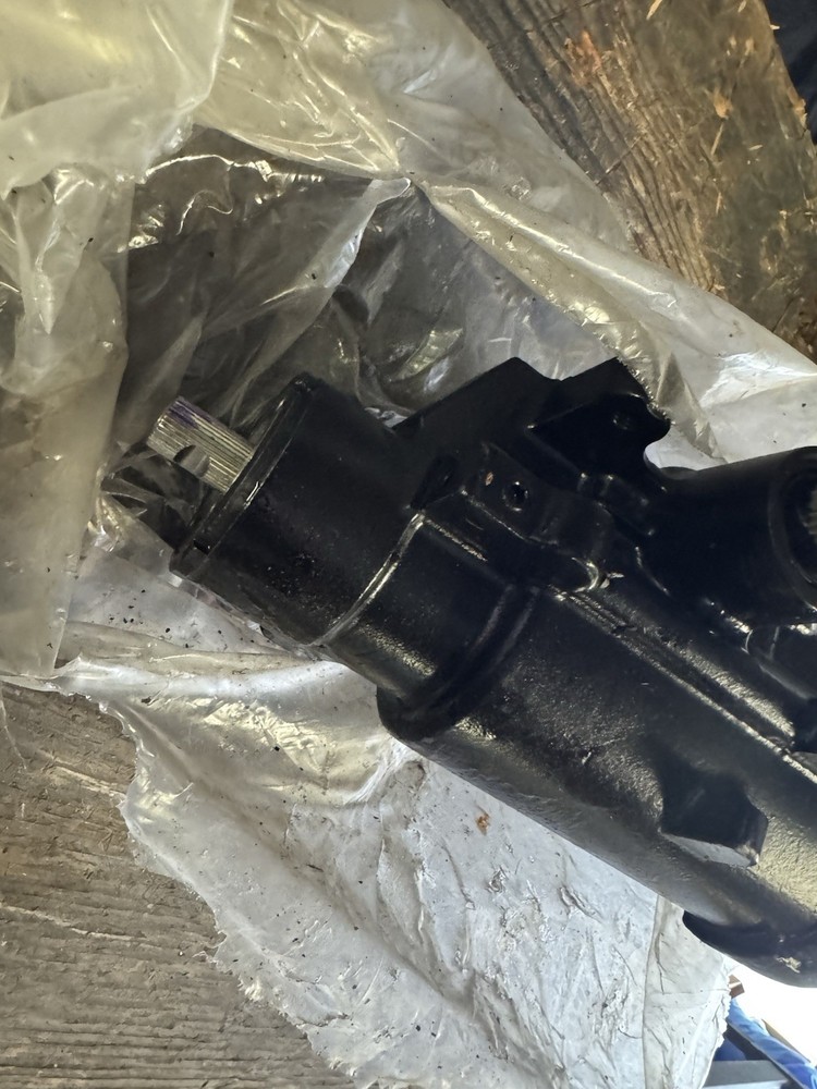 2WD Power Steering Gear by Cardone - QMG-N 2-016-3-094-535274-00-39