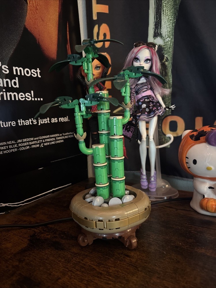 LEGO Botanicals Lucky Bamboo Building Kit 10344 with Realistic Leaves