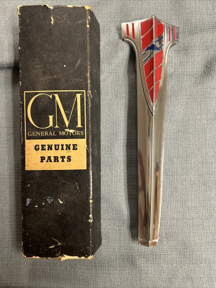 RARE NOS 1941 CHEVY COUPE GRILLE EMBLEM MOULDING ORNAMENT ORIGINAL #3658071