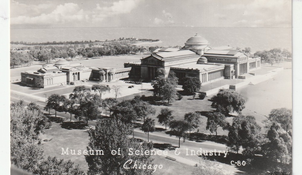Museum of Science and Industry - Chicago, Illinois Aerial view Postcard