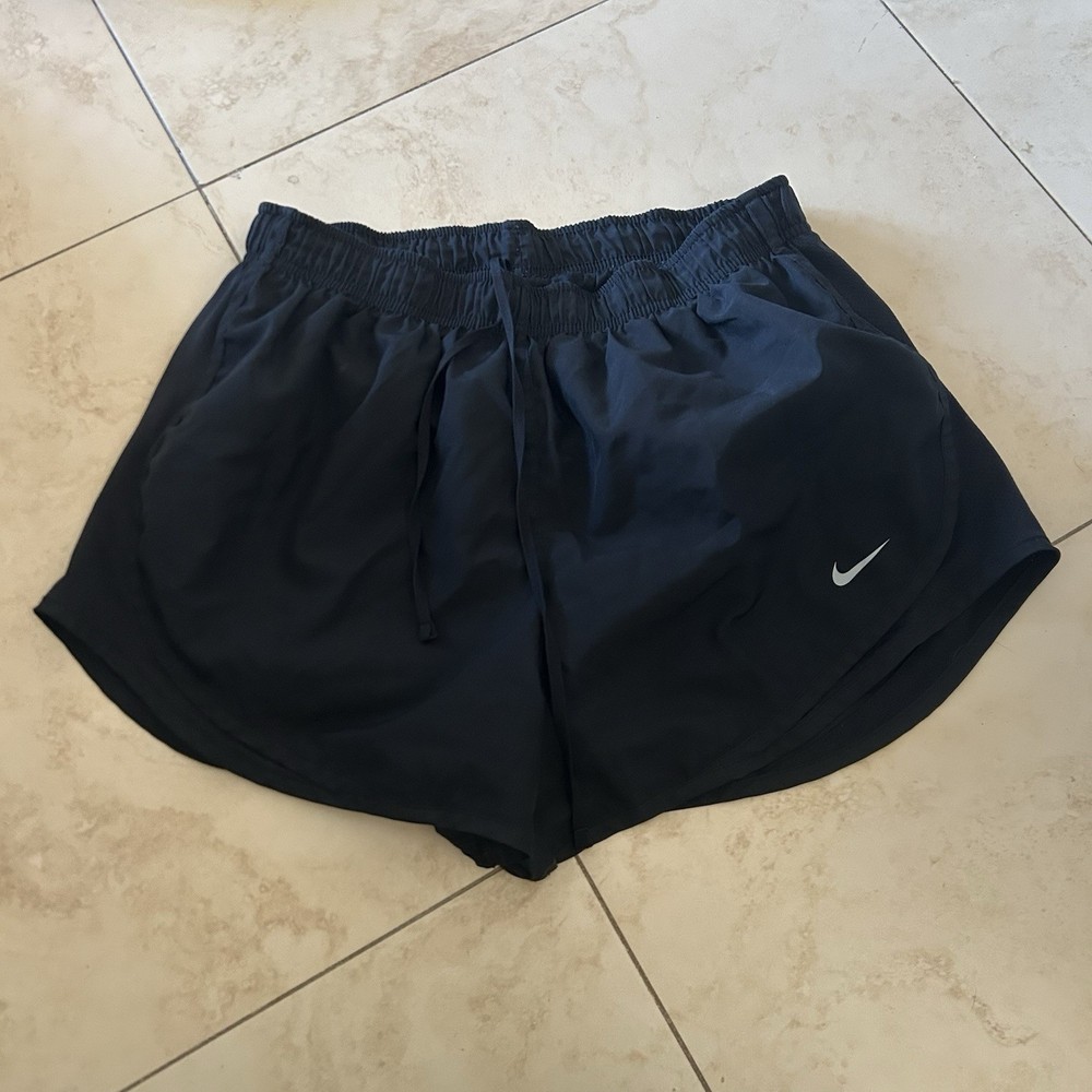 Nike Dri Fit Womens Size Large Athletic Running Shorts
