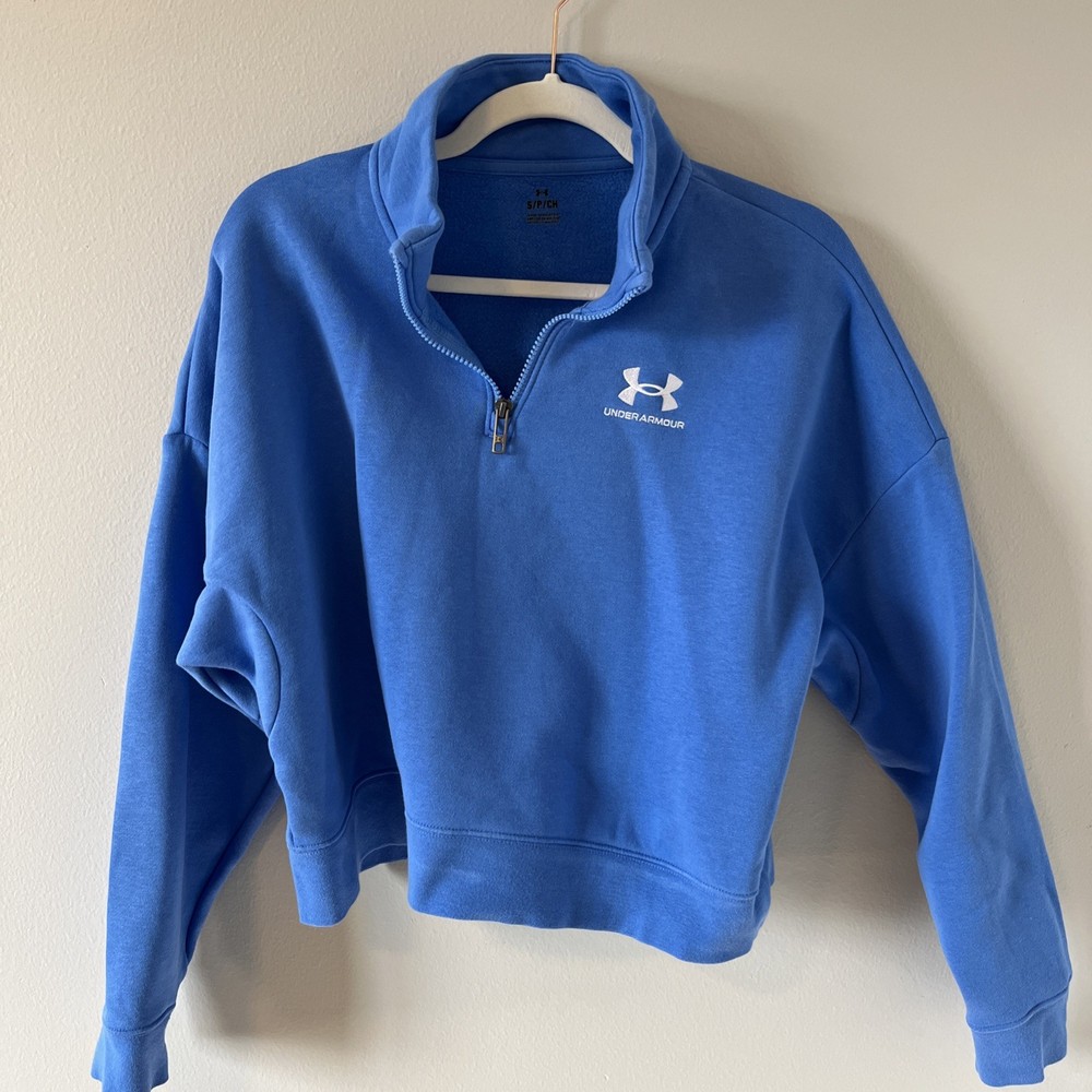 Under Armour Women’s Oversized Blue Cropped Quarter Zip Pullover Small