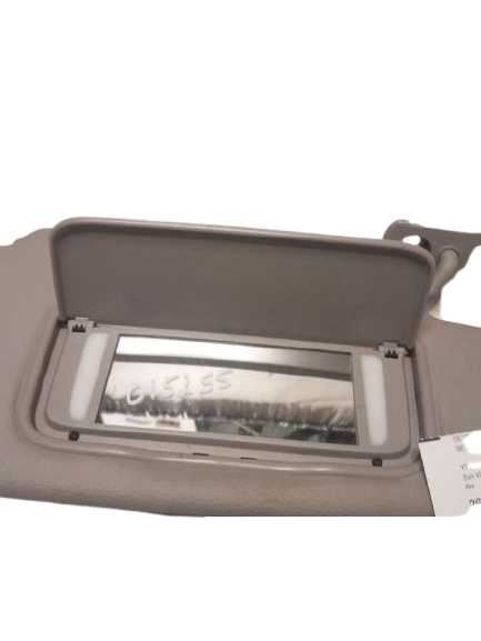 Illuminated Passenger Sun Visor for 02-04 Volvo 60 Series 342528