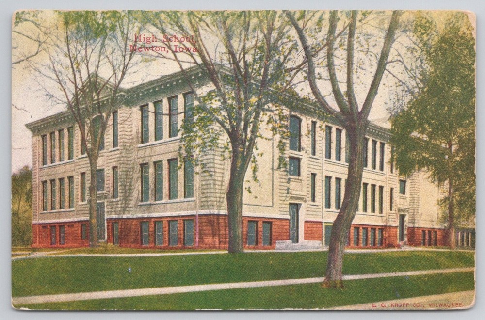 Newton Iowa High School Postcard 1912 E.C. Kropp Co. Architecture View