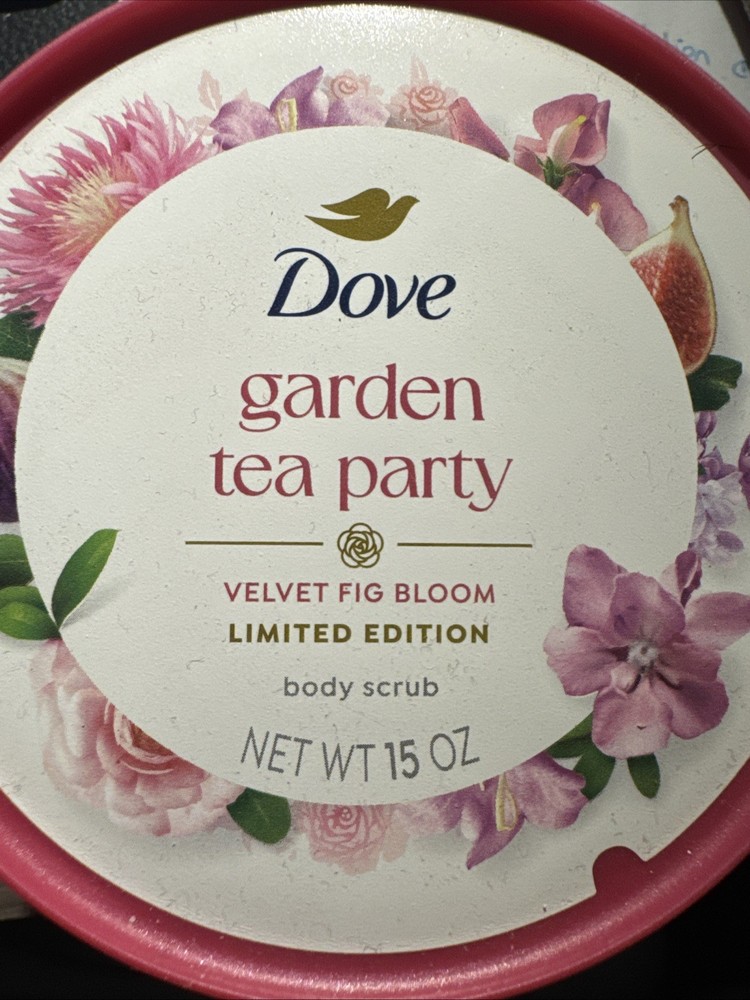 Dove Garden Tea Party Velvet Fig Bloom Limited Edition Body Scrub - 15oz,  NEW