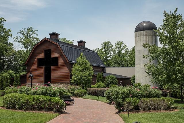 Charlotte North Carolina Billy Graham Library Barn 2017 Silo Exterior
