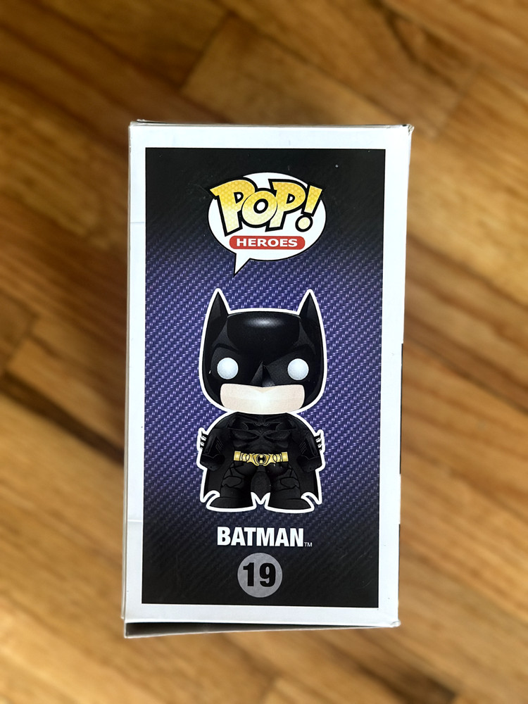 Funko Pop! Vinyl: Batman From DC Universe the Dark Knight Trilogy #19