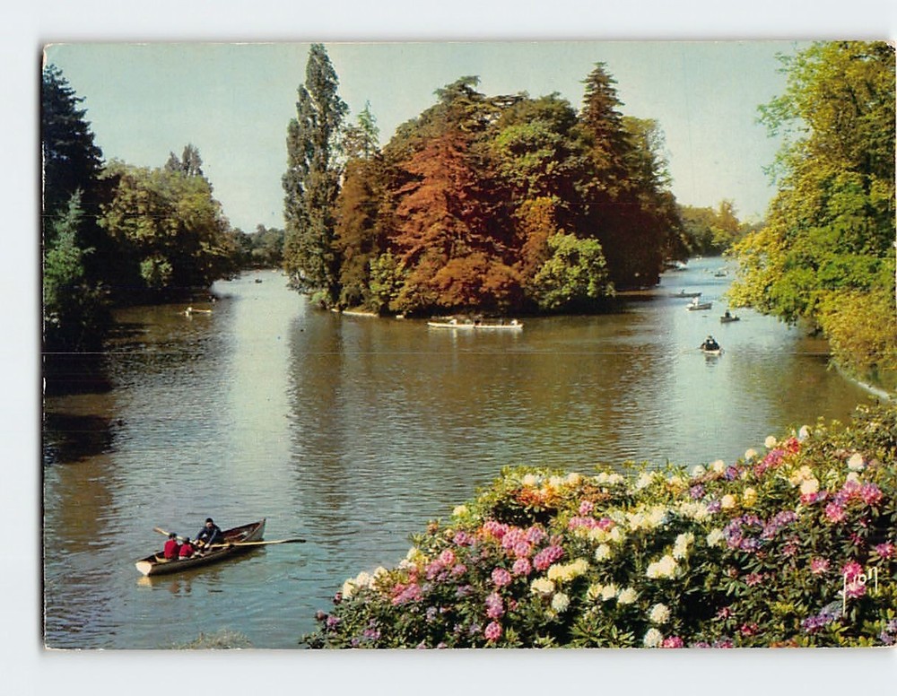 Postcard Lower Lake in the Bois de Boulogne in Paris France