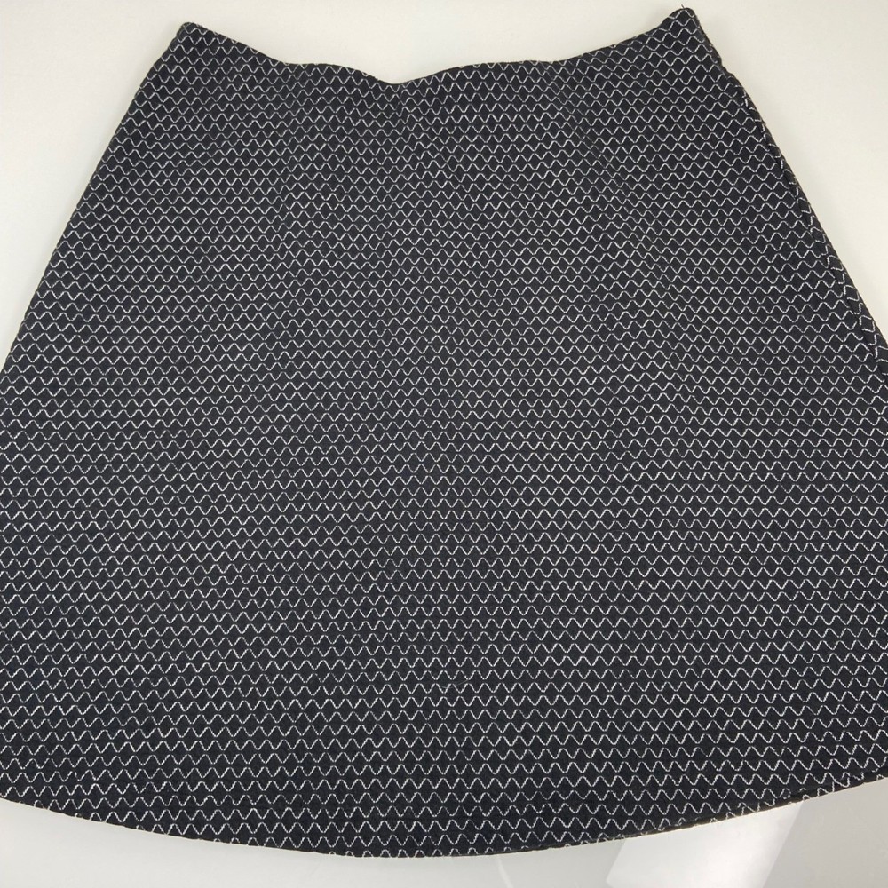 Loft Womens Small Skirt A-Line Black White Geometric Career Casual Knee Length