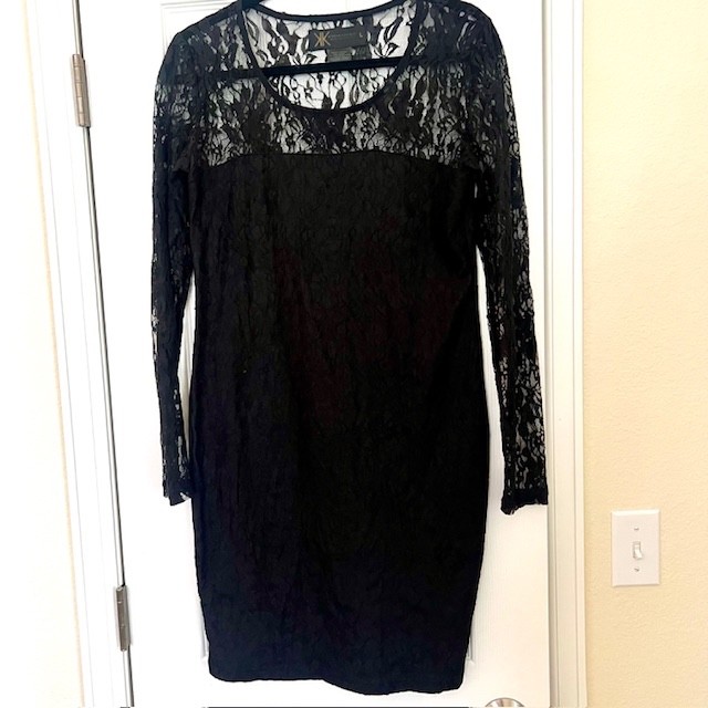 Kardashian Collection Sheath Dress Women's Size L Black Lace Long Sleeve