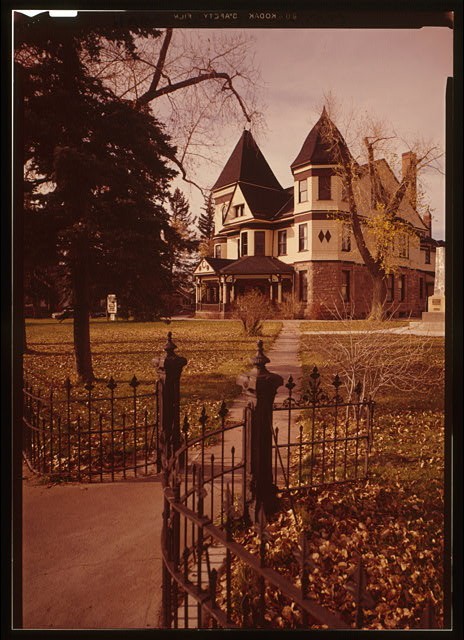 Photo:Laramie Wyoming Ivinson Mansion 1900s Victorian House View East