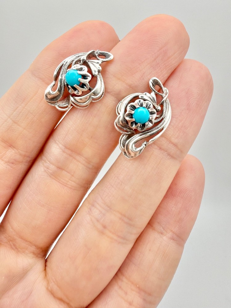 Women's Vintage Ukrainian Soviet earrings made of 925 silver with turquoise.