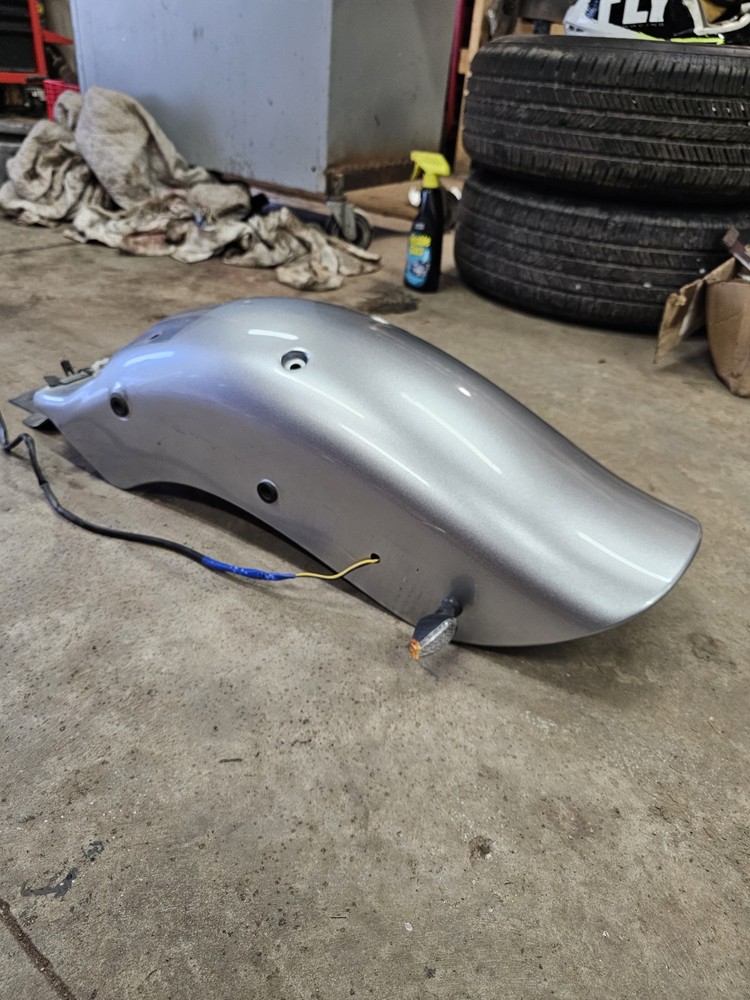Honda VT600 VLX600 600 Shadow Rear Wheel Rim Cover Fender Guard OEM *