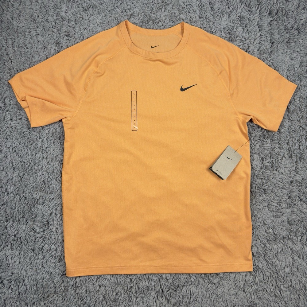 Nike Dri-Fit Men’s Large Ready Fitness Orange Short Sleeve Athletic Shirt NWT