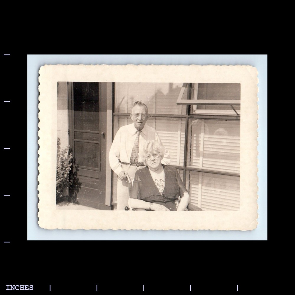 Old Vintage Photo OLDER MAN WOMAN COUPLE OUTSIDE HOUSE WHEELCHAIR