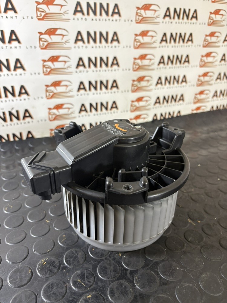 Heater Blower Motor Fan Suzuki SX4 1.6 Petrol AV2727000301