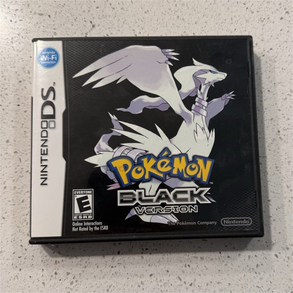 Nintendo Pokémon Black Version (DS) w/ Case, Cartridge & Manual