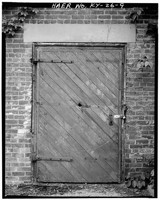Champion Ice Manufacturing & Cold Storage Company,40 E 2nd Street,Kentucky,KY,8