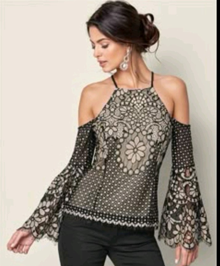 Women's cold shoulder bell sleeve Lace top