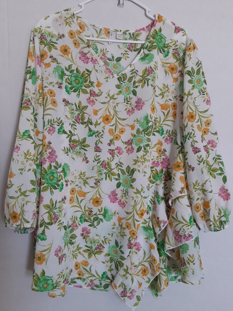 Cato Floral Top Size 18/20
