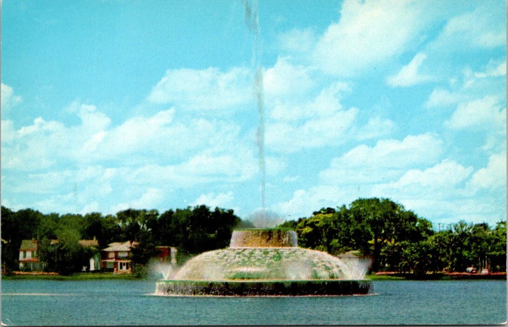 Centennial Fountain in Lake Eola Orlando Florida Vintage Postcard