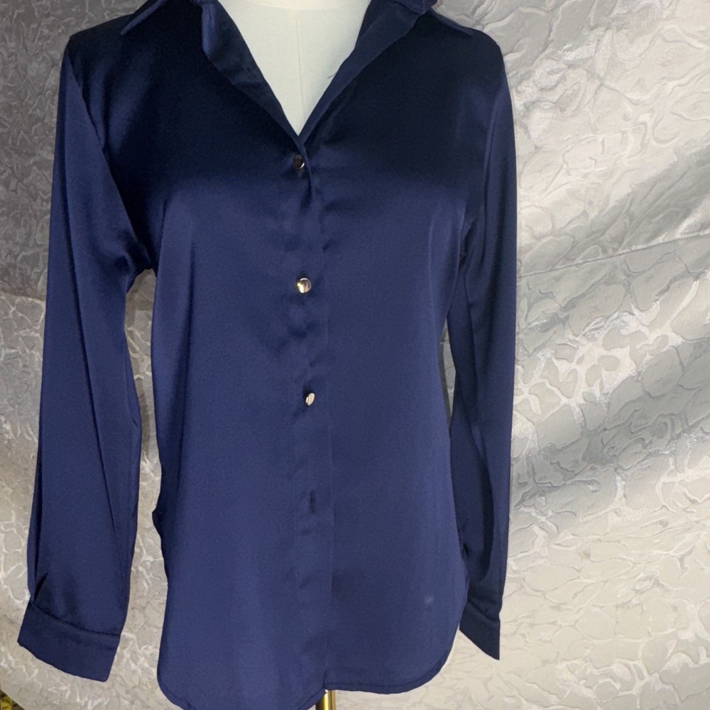 Blue Solid Satin Long Sleeve Button Front Collared Blouse Women Regular