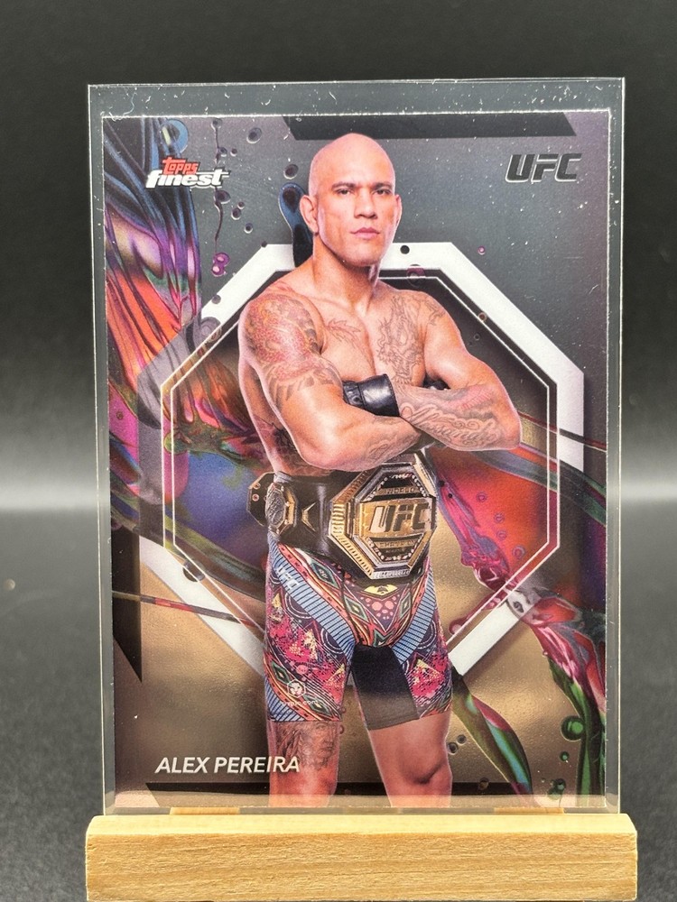 2024 Topps Finest UFC #12 Alex Pereira