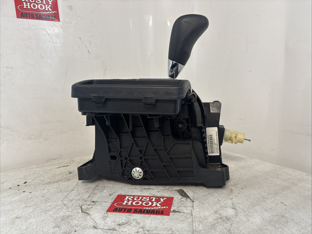 2007 Jeep Grand Cherokee Floor Shifter assembly 52124137AC