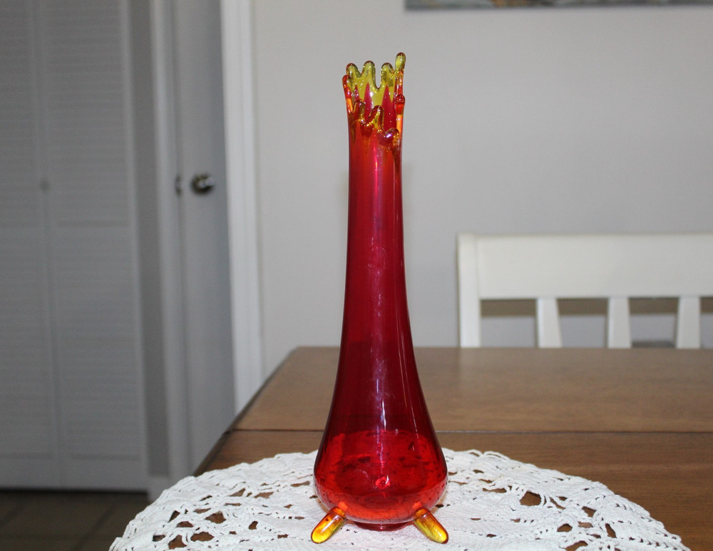 Vintage LE Smith 3 Toed Swung Vase Ruby Red Amberina MCM Glass 12