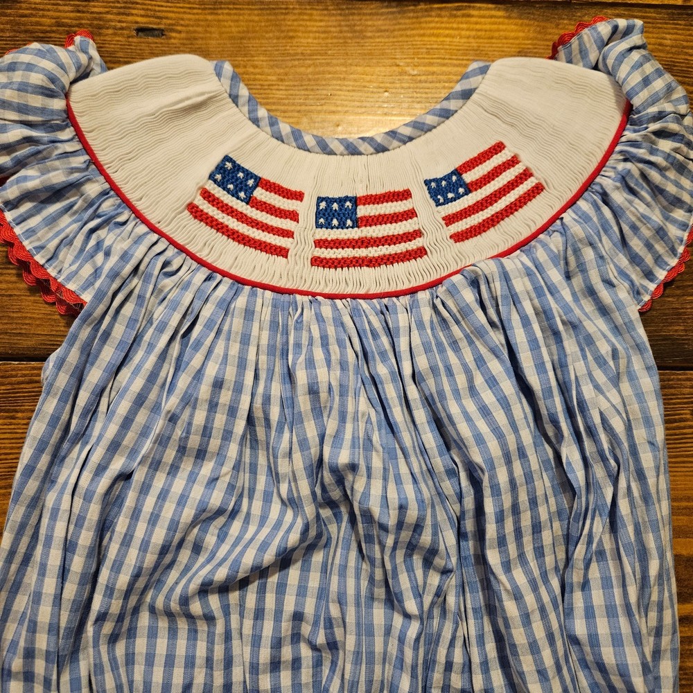 Pleats & Stitches Girls 3T Patriotic Smocked Flag Bubble Romper Blue Gingham