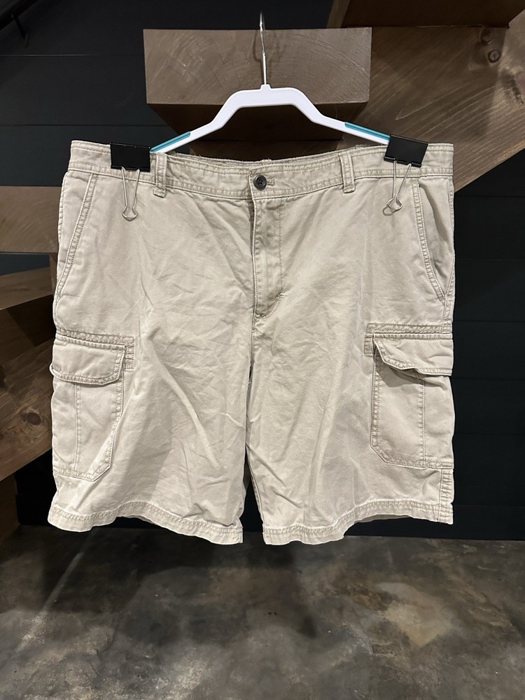 #2…IZOD Men's (Khaki) Cargo Shorts…40