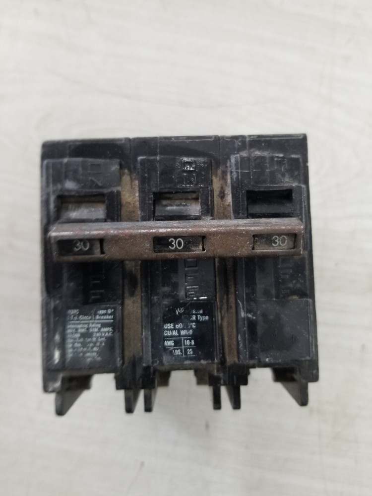 Siemens Q330 3 Pole 30 Amp Snap In Breaker