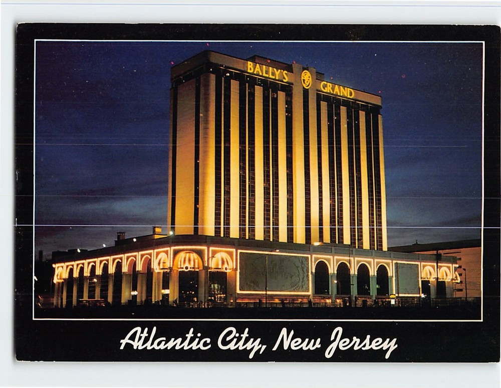 Postcard Ballys Grand Hotel & Casino Atlantic City New Jersey USA