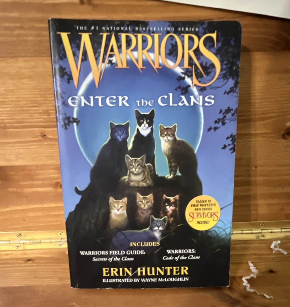 Warriors Field Guide: Enter the Clans by Erin Hunter, Illus. Wayne McLoughlin