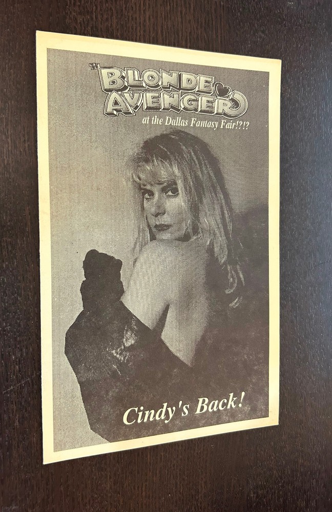 BLONDE AVENGER AT DALLAS FANTASY FAIR #1 Ashcan (2 Blitz'd Comics c1996)
