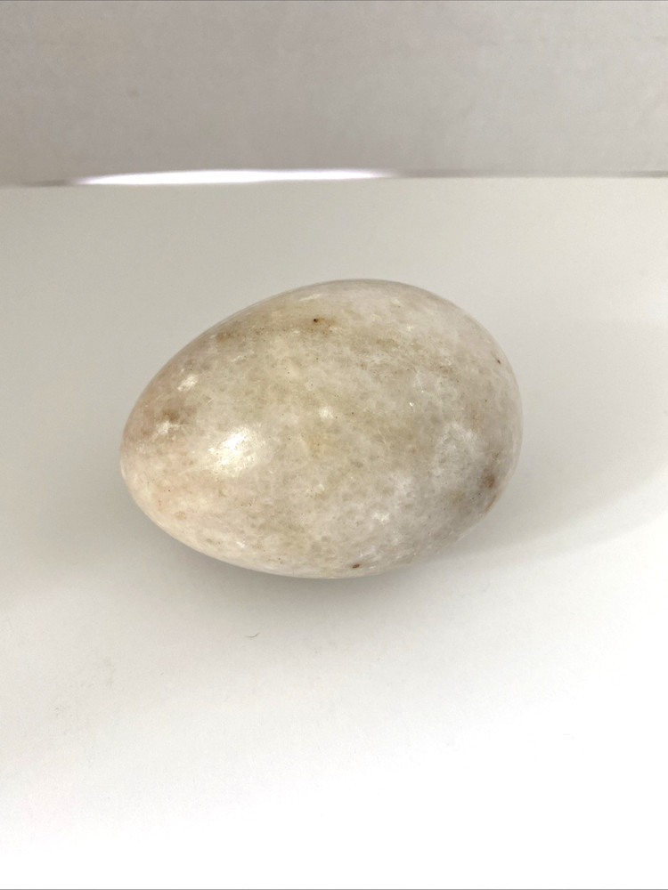 Vintage Polished Marble Egg Cream/Beige Stone Decorative Paperweight