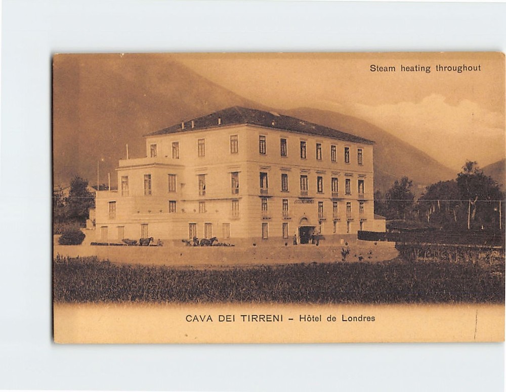 Postcard Hotel de Londres in Cava dei Tirreni Italy