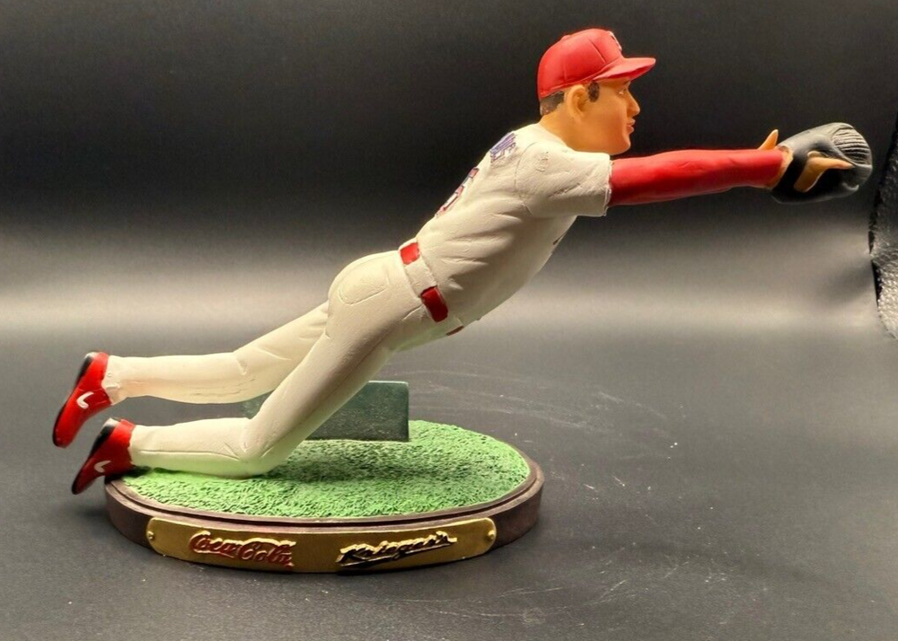 Jim Edmonds SGA 7-17-2005 Figurine Diving Catch Game 7 2004 NLCS NO BOX