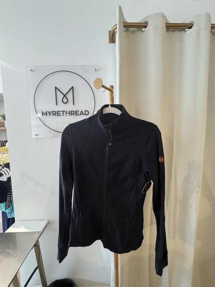 Black Lululemon Define Jacket Size 8 - Good Condition