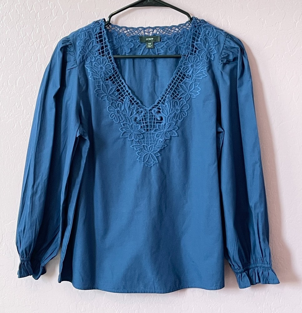 J. Crew Navy Blue Embroidered Eyelet Trim V-Neck 3/4 Sleeve Blouse Women's- XS