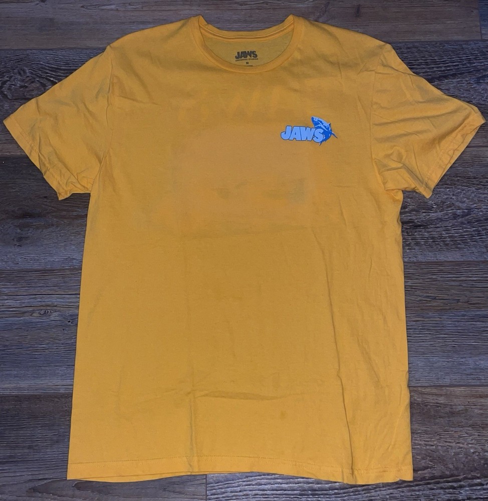 Universal Studios Jaws 1975 Movie 50th Anniversary Tee Shirt Mens Medium SCRT