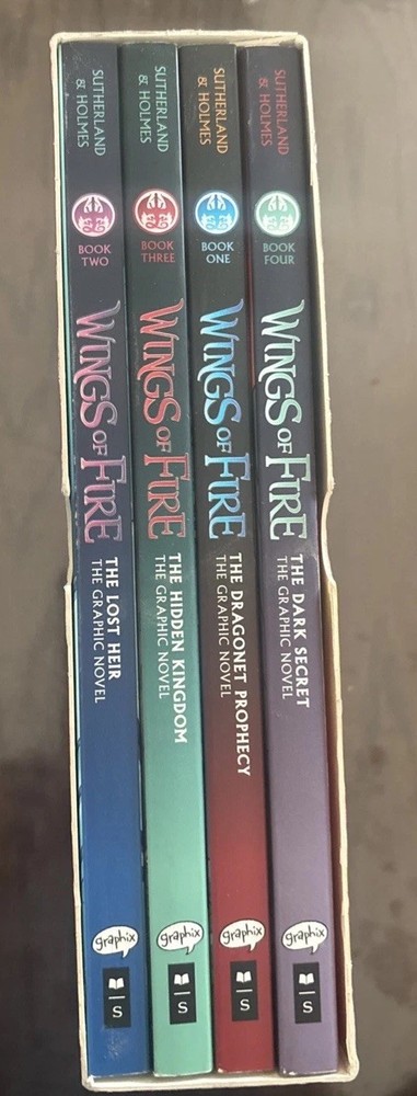 Wings of Fire #1-#4: a Graphic Novel Box Set (Wings of Fire Graphic Novels...