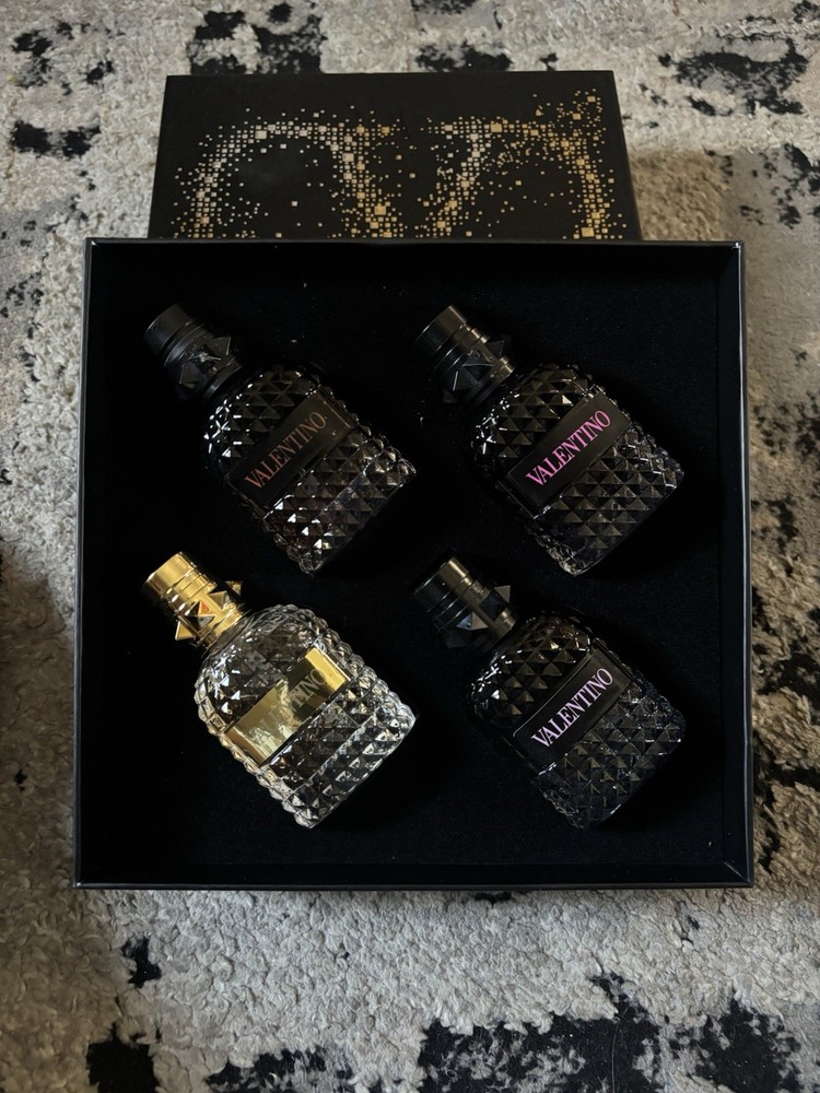 Valentino Born in Roma For Men  1.0 oz 30 ml Gift Set of 4
