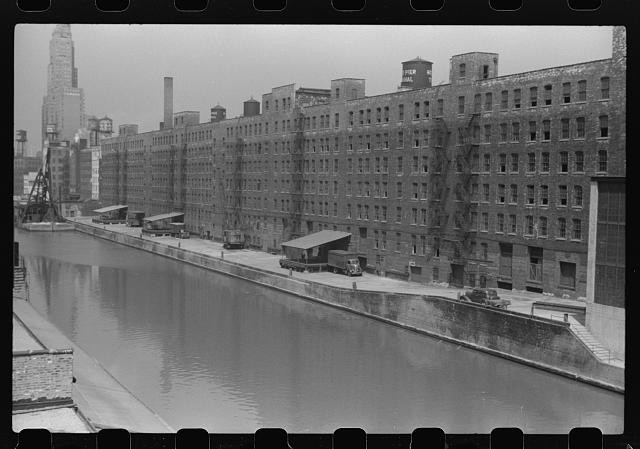 Photo:Chicago Illinois 1930s Chicago River Warehouse District Trucks