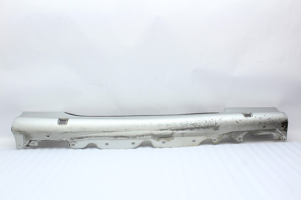 2003-2006 Mercedes R230 SL500 SL600 Right Rocker Panel Side Skirt OEM 2306980254