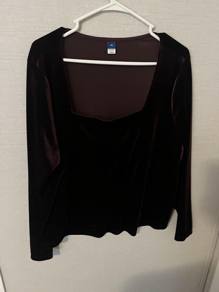 Old Navy Womens Plus 2X Velvet Long Sleeve Square Neck Top Burgundy