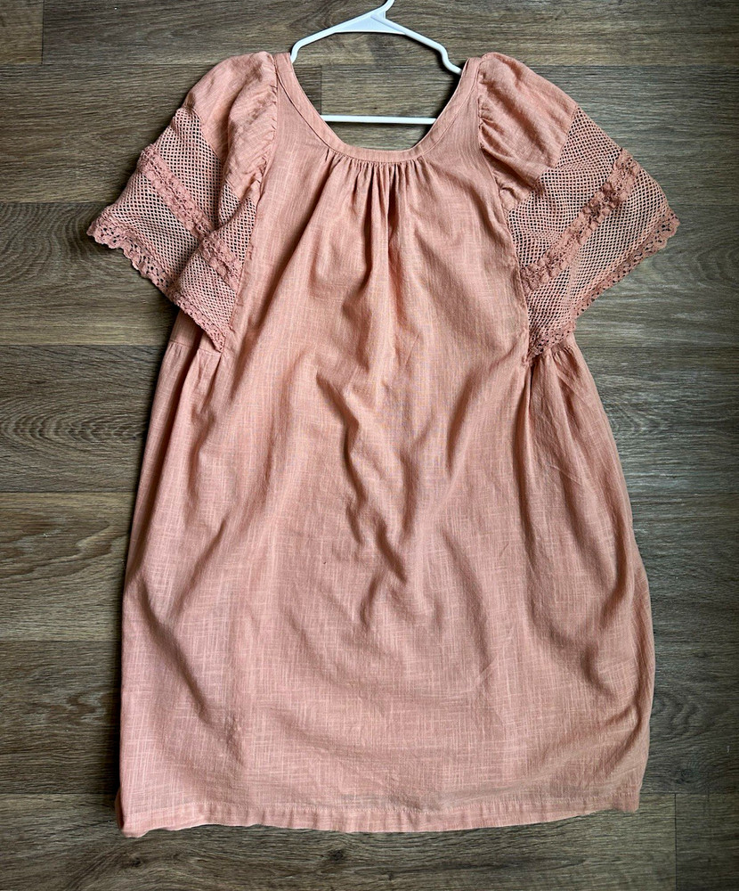 Old Navy Flutter-Sleeve Tie-Back Mini Swing Dress Pink Crochet Lace Small