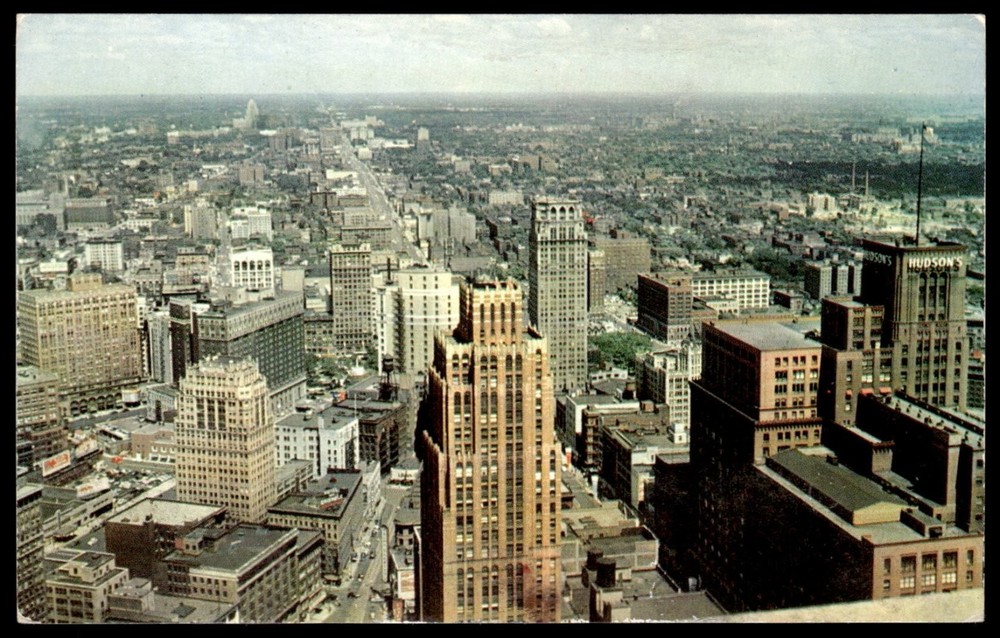 Vintage Detroit Michigan Skyline Postcard - Hudson's Penobscot Tower View